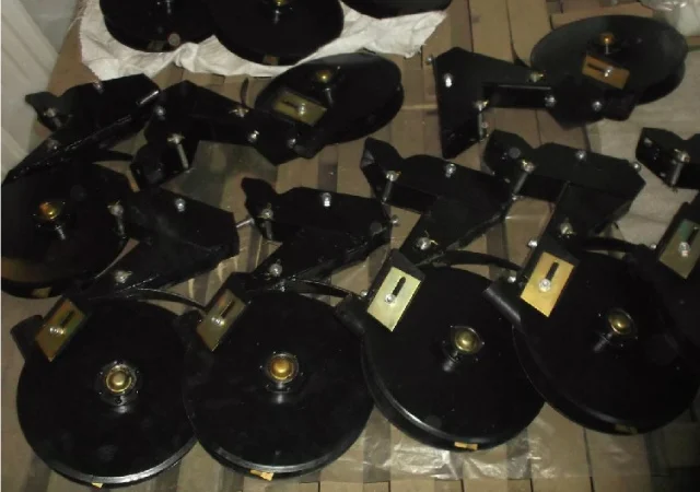 Запчасти к пропашным сеялкам Great Plains, Kinze, Gaspardo, Kuhn, Monosem, John Deere - фото № 8