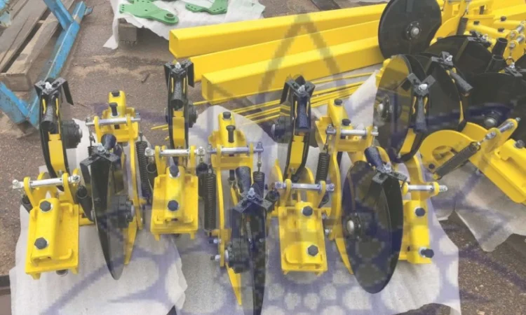 Продам сошники к сеялке Тодак, зерновые и туковые, запчасти и сервис - фото № 5