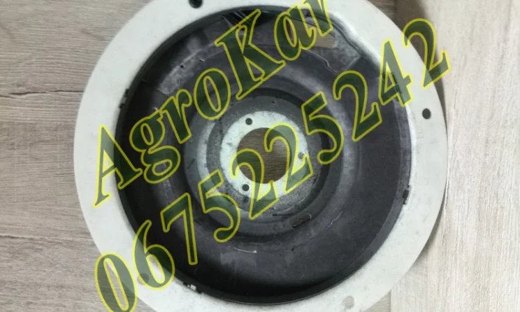 Крышка высевающего аппарата 342101 6403-030V AA29839 AA27850 GR0664 GR1569 John Deere - фото № 1