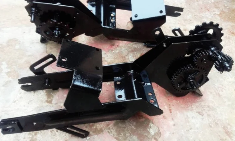 Кронштейн крепления опорного колеса и мех-ов передач сеялки СУПН ССГ 00.1660 -01 в сборе с - фото № 1