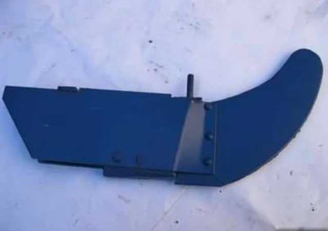 Сошник (полоз) СУПК 00.1390 сеялки СУПН-8А - фото № 1