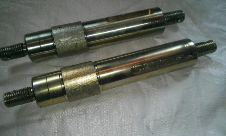 Вал опорно-приводного колеса УПС-12 - фото № 1