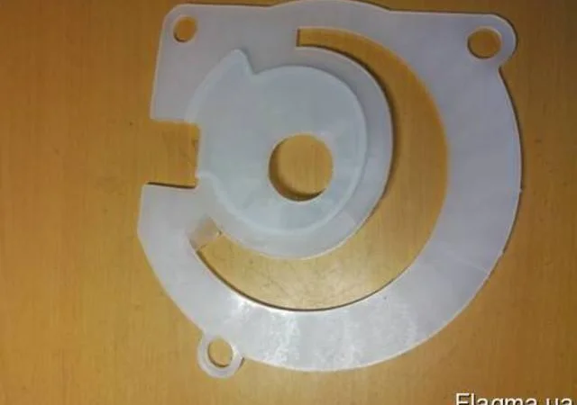 Прокладка высевающего аппарата СУПН-8(01) Н126.13.002 мягкий пластик - фото № 1