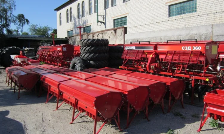 Бак СЗ-3.6, ящик СЗ-3.6, 5.4, ящик зернотуковый СЗ - фото № 10