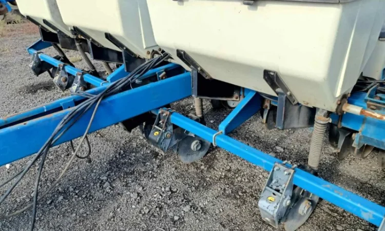 Розборка сівалки Джон дір 7000, Кінзе 3000, Тодак СТВТ-8 - фото № 3