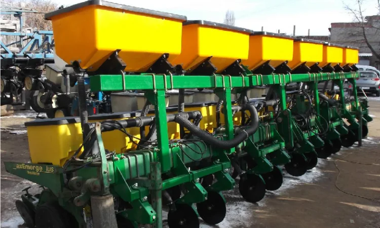 Туковысевающая система пропашных сеялок John Deere модели 1710 - фото № 2