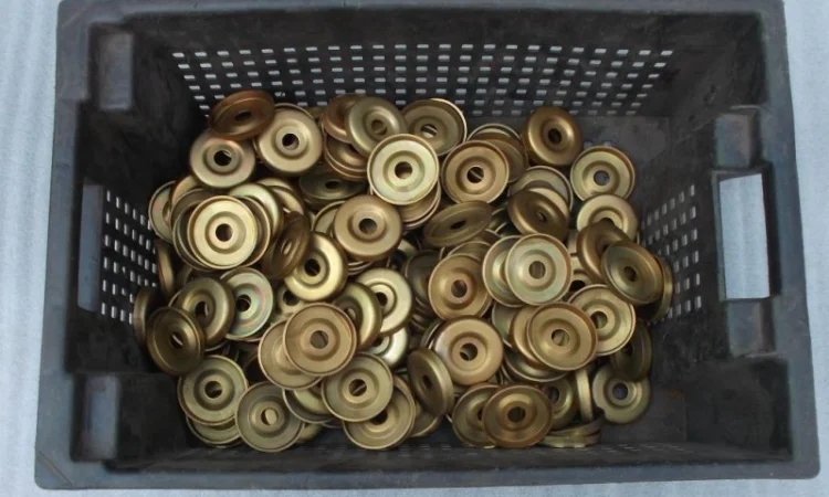 Колпачок-пыльник ступицы диска сошника Great Plains - фото № 3