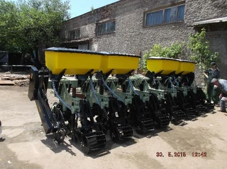 Туковысевающие системы техники полосовой обработки почвы Strip Till - фото № 6