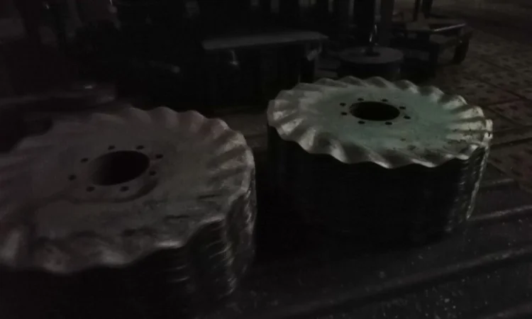 Диск волнистый турбодиск 17" 820-156С к сеялкам Great Plains - фото № 2