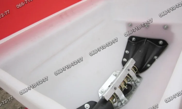 Туковая банка ( ящик удобрений) КРН СУПН УПС - фото № 1