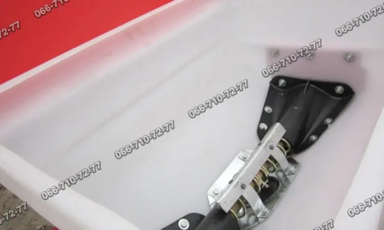 Туковая банка ( ящик удобрений) КРН СУПН УПС - фото № 1