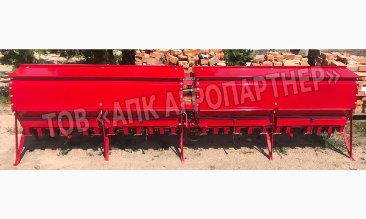 Ящик (бункер, бак) зернотуковый УВЕЛИЧЕННЫЙ на сеялку зерновую СЗ 3, 6 (1 тонна) - фото № 2