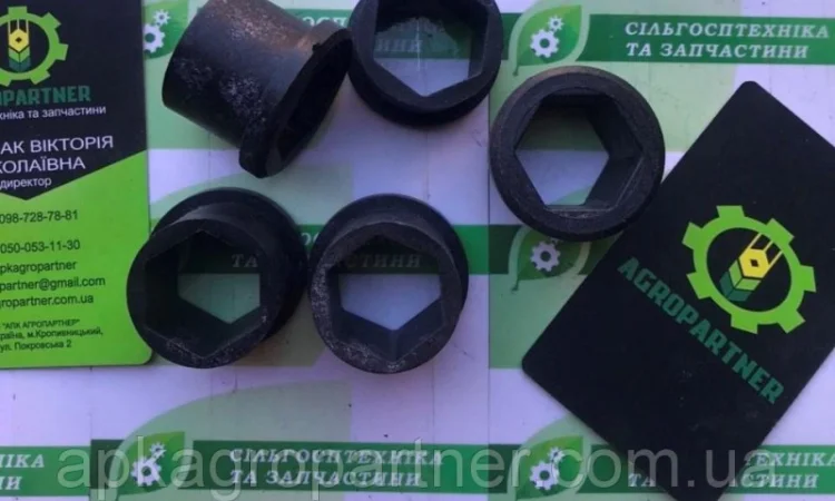 Втулка СУПК 00.011 шестигранная (пластик) УПС - фото № 2