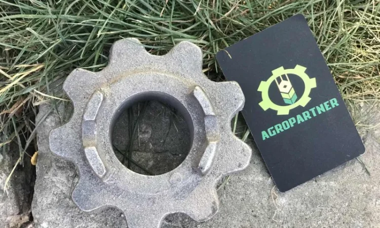 Звездочка автомата включения с храповичком (z=9, t=31.5) СЗ-3, 6 СЗГ 00.104 - фото № 1