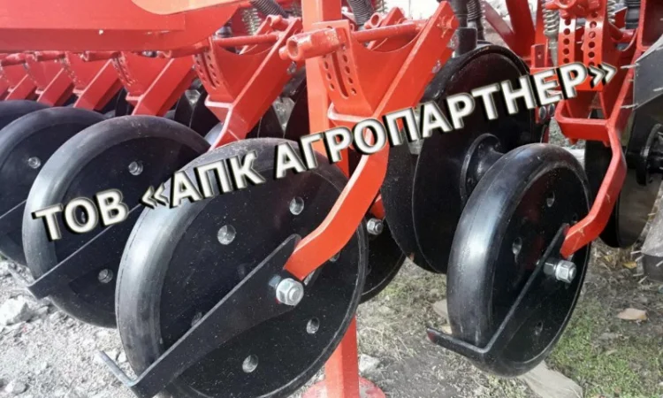 Чистик (счищалка) прикатывающего колеса СЗ, АСТРА, ASTRA - фото № 1