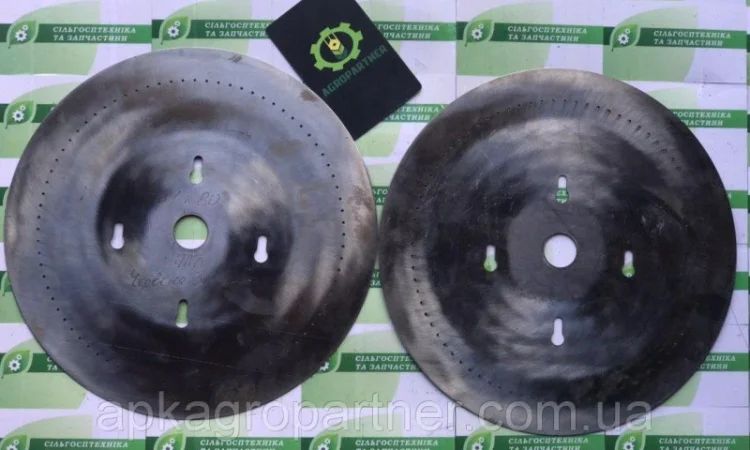 Диск аппарата высевающего УПС (d=0, 8-1; 80 отв.) (рапс) - фото № 1