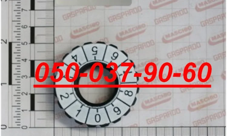 Гайки самоблокуючи та гвинти на сівалки Гаспардо Оригінал - фото № 1