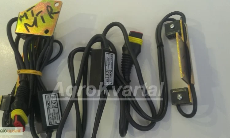 Сеялка Gaspardo SP8. Запасные части любые в наличии G15221212 Кронштейн колеса правый - фото № 7