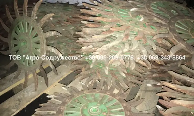 Колеса (Ежи) на Борону ротационную Джон Дир John Deere 400 оригинал - фото № 2