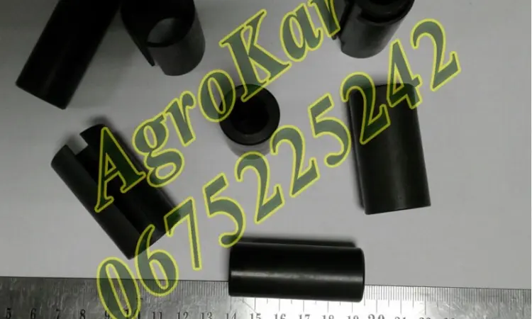 Втулка N231874 гильза N231875 John Deere 980 в стойку AN231366 - фото № 1