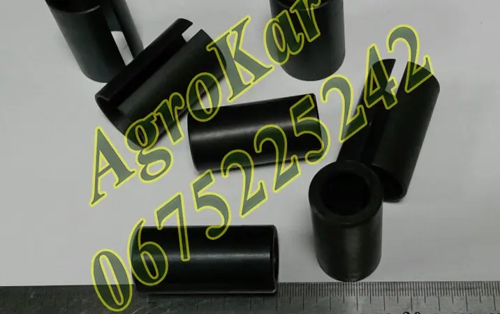 Втулка N234484 гильза N234669 John Deere 980 в стойку AN231634 - фото № 1