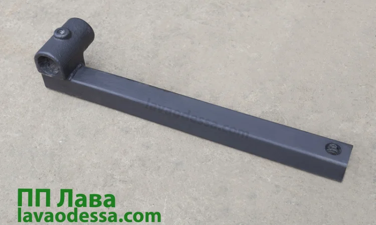 Стійка колеса ПНУ 06.030 (квадрат 50х50 ПЛН 5-35; ПНБ 5-40) L=600 мм, з кронштейном - фото № 1