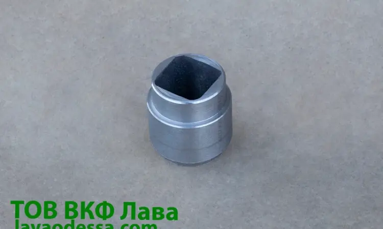 Втулка БДВП Краснянка 02 (квадратний отвір) з двома проточками БД4206253-02 - фото № 1