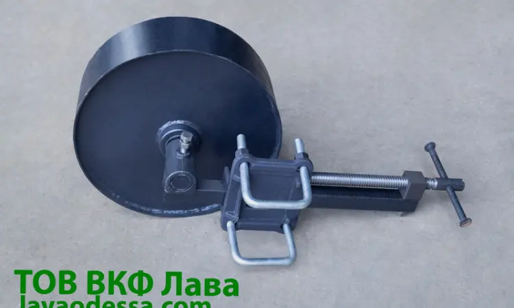 Колесо на плуг ПЛН 3-35 з кутознімом ПБЛ 3-35 06.000 у зборі - фото № 2