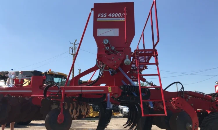 HORSCH Tiger 3MT, 4MT. Система внесения сухих/жидких удобрений. Селитра/карбамид/КАС/ЖКУ - фото № 6