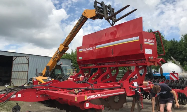 HORSCH Tiger 3MT, 4MT. Система внесения сухих/жидких удобрений. Селитра/карбамид/КАС/ЖКУ - фото № 11