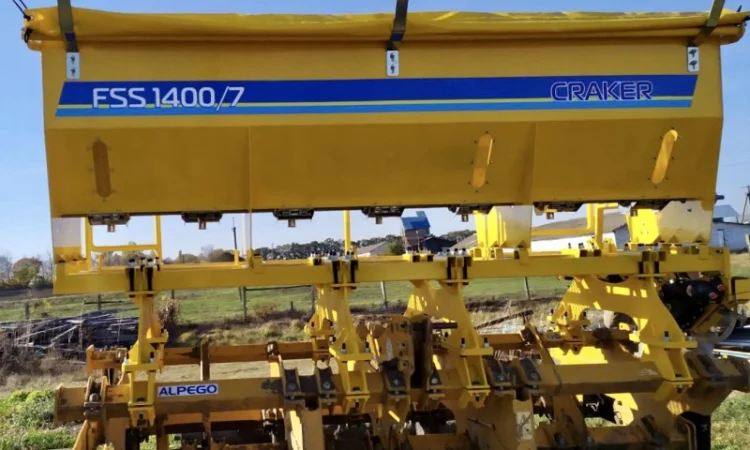 ALPEGO SUPER CRAKER KF 7-300, 7-350, 7-400, 7-900. Система сухих/рідких добрив КАС, селітра - фото № 2