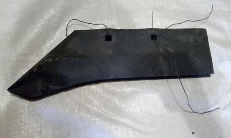 Лемеш плуга Bomet оригинал - фото № 1