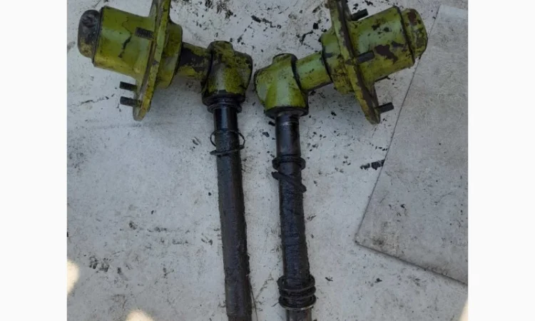 Для косарки Fortschritt E-303 ступиця з цапфою в зборі - фото № 1