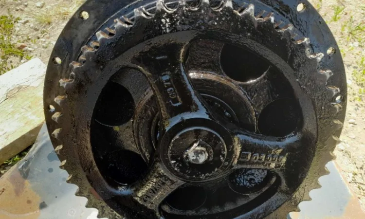 Для косарки Fortschritt E-303 бортовий редуктор - фото № 1