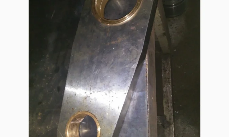 Шатуны с вкладышами для ударно-механического пресса-брикетировщика - фото № 2