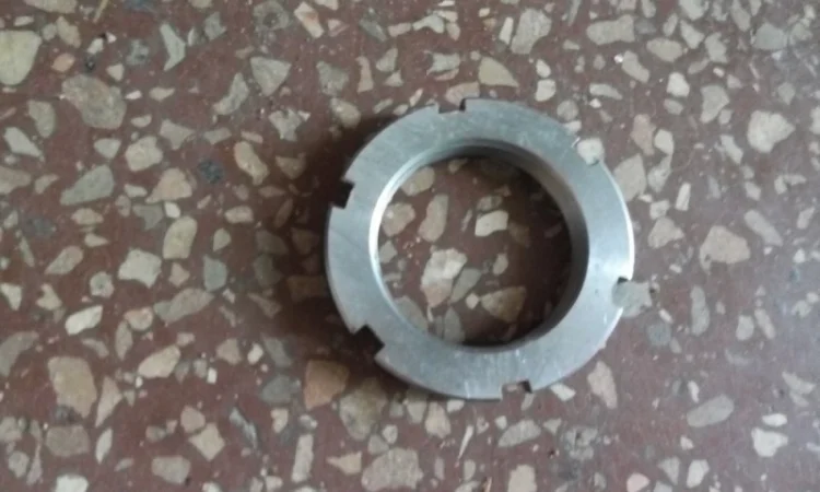 Гайки шлицевые для прессов ОГМ 1, 5 - фото № 2