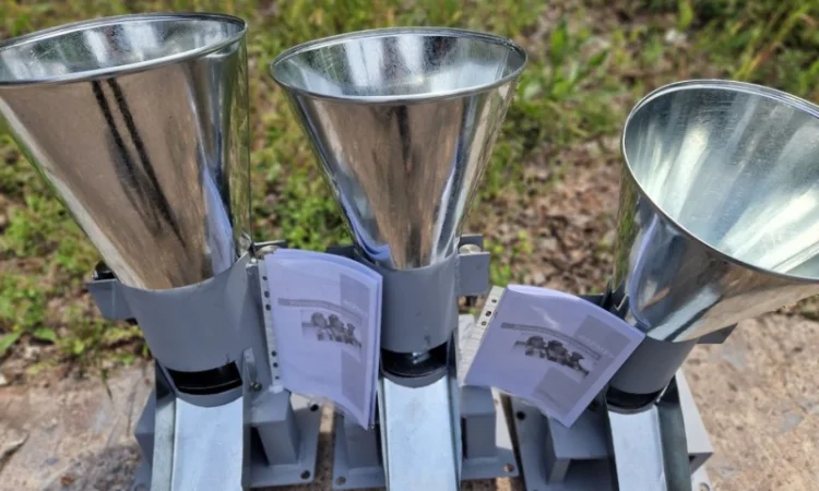 Рабочая часть гранулятора матрица 100мм для и кормов пеллет, гранулятор комбикорма - фото № 1