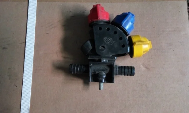 Форсунка тройная - фото № 1