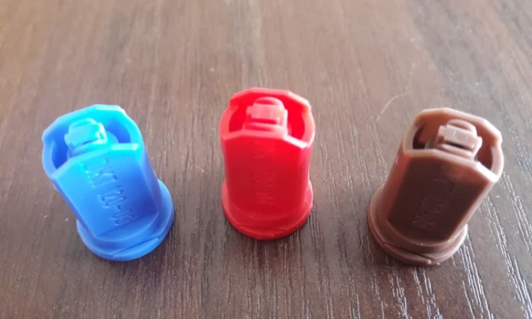 Распылитель инжекторный IDKT фирмы Lechler (Германия) - фото № 4