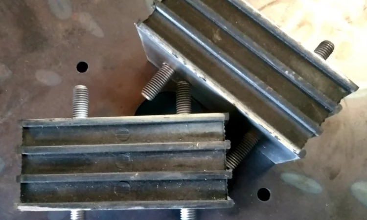 Подушка амортизаційна гумово-металева Петкус К531, К541, К218 - фото № 2