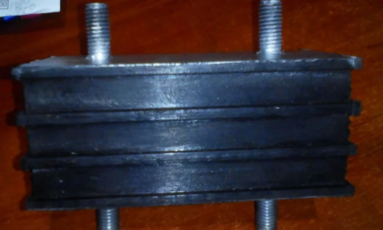 Амортизатор к Петкус К-531 Гигант и К-541 Супер - фото № 1