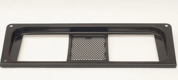 80-8401080 Решетка капота МТЗ (нижняя) под квадратные фары - фото № 2