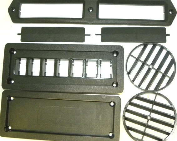 Пластмасса в кабину с кнопками (к-кт 4шт) - фото № 1