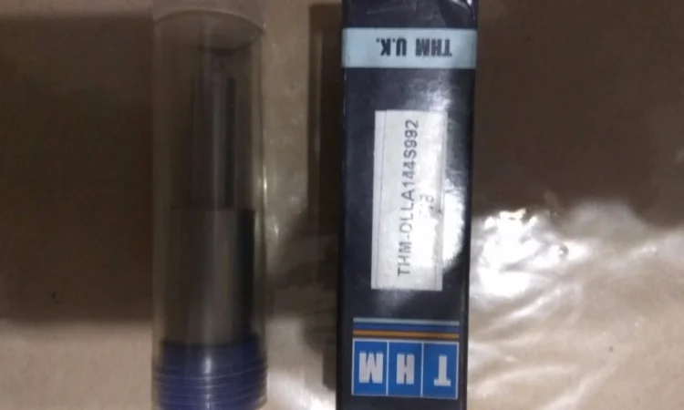 Розпилювач DLLA144S992 (0433271781) - фото № 1