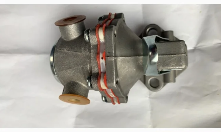 Помпа ручної підкачки палива до МТЗ-320, МТЗ-321, МТЗ-320.4, МТЗ-320.5 - фото № 2