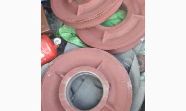 Ползуны к автокранам модели Ивановец, Галичанин, Клинцы, Январец - фото № 11