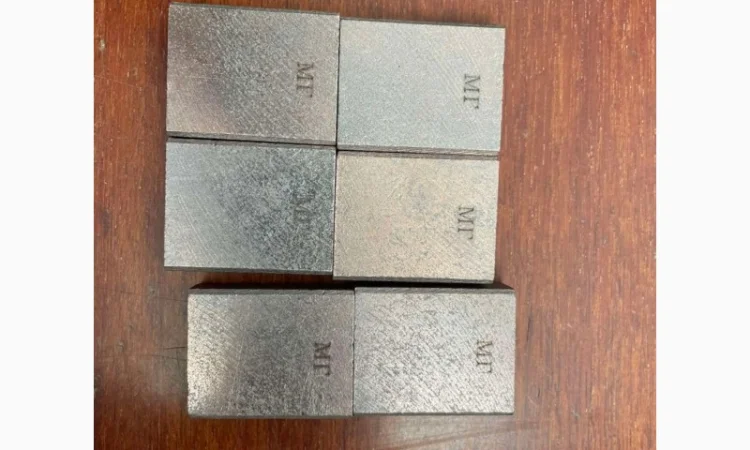 Щетки щеткодержатели крановых электродвигателей в Одесса / Житомир / Киев / Каменское - фото № 1