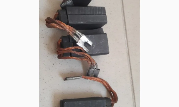 Щетки щеткодержатели крановых электродвигателей в Одесса / Житомир / Киев / Каменское - фото № 4