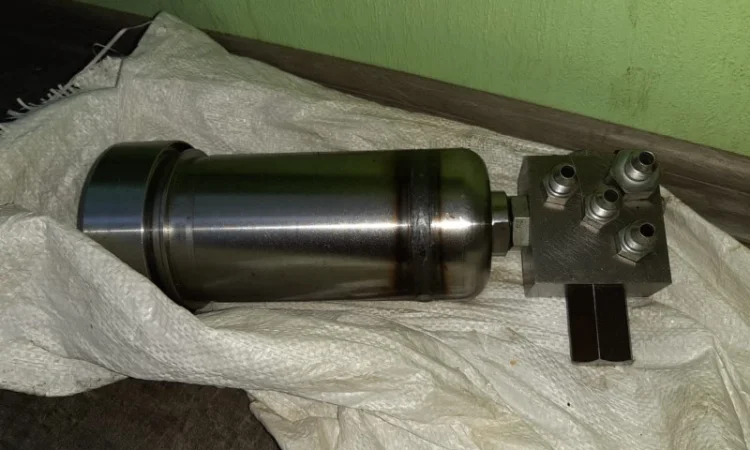 Запчасти к эксковаторам ТВЭКС в Киев / Днепр / Кривой Рог / Мариуполь / Одесса / Львов - фото № 7