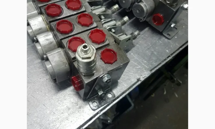 Гидрораспределители автокранов Кшт50.01, Кс6473, Кс5473, Кс6471, Кс6472, Кс5363, Кс557КР, Кс7471 - фото № 16